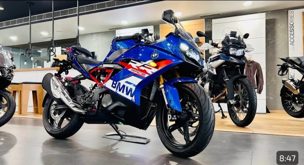 BMW G310 RR